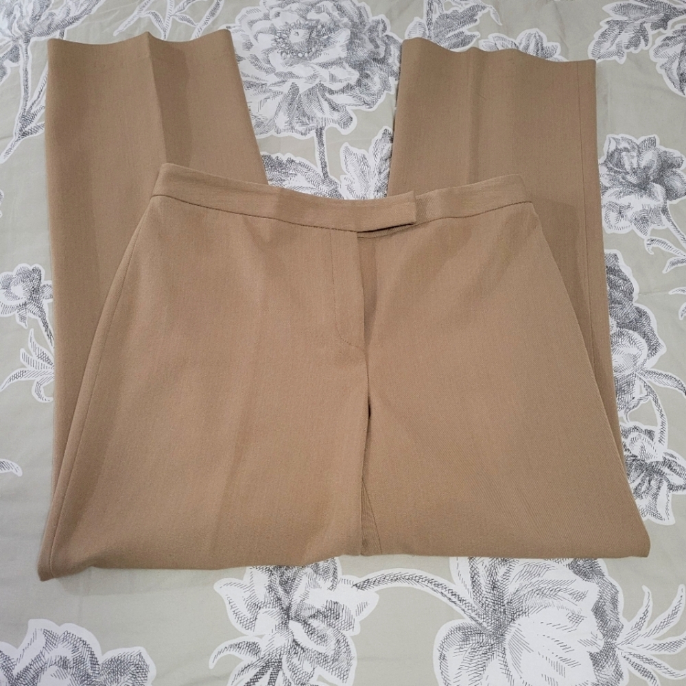 Rafaella Tan Trousers Size 8 EUC